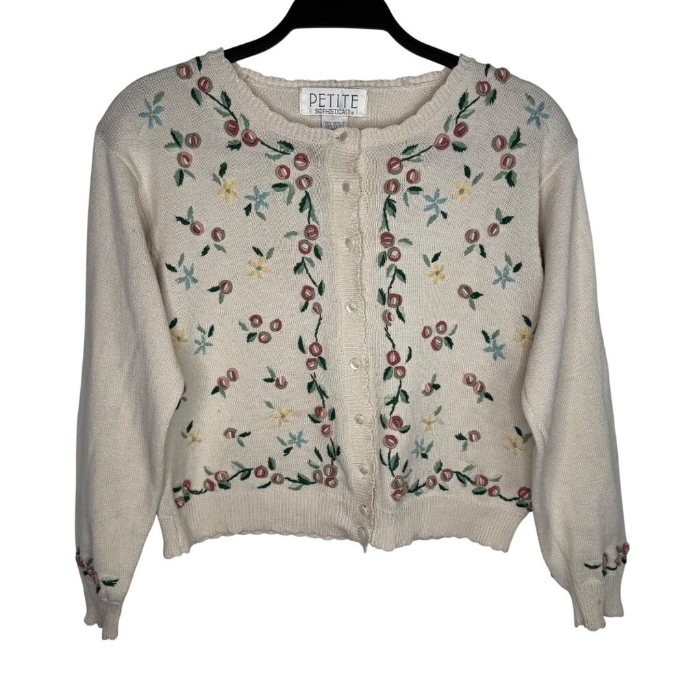 VTG Petite Sophisticate‎ Grandmacore Cottagecore 3D Floral Embroidered Cardigan
